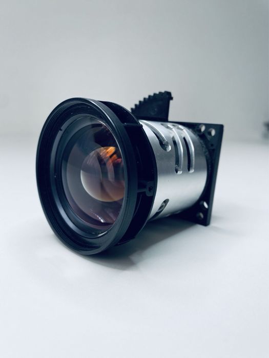 Объектив для проектора Sony