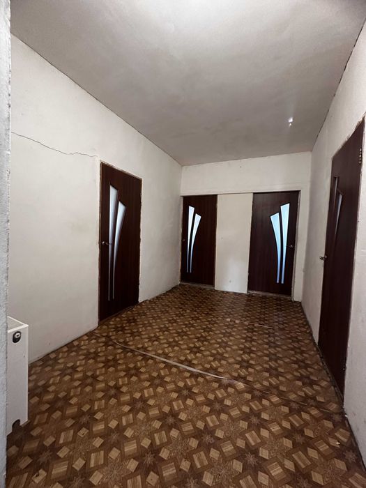 Загородный дом-дача с отоплением под Одессой с землей и садом