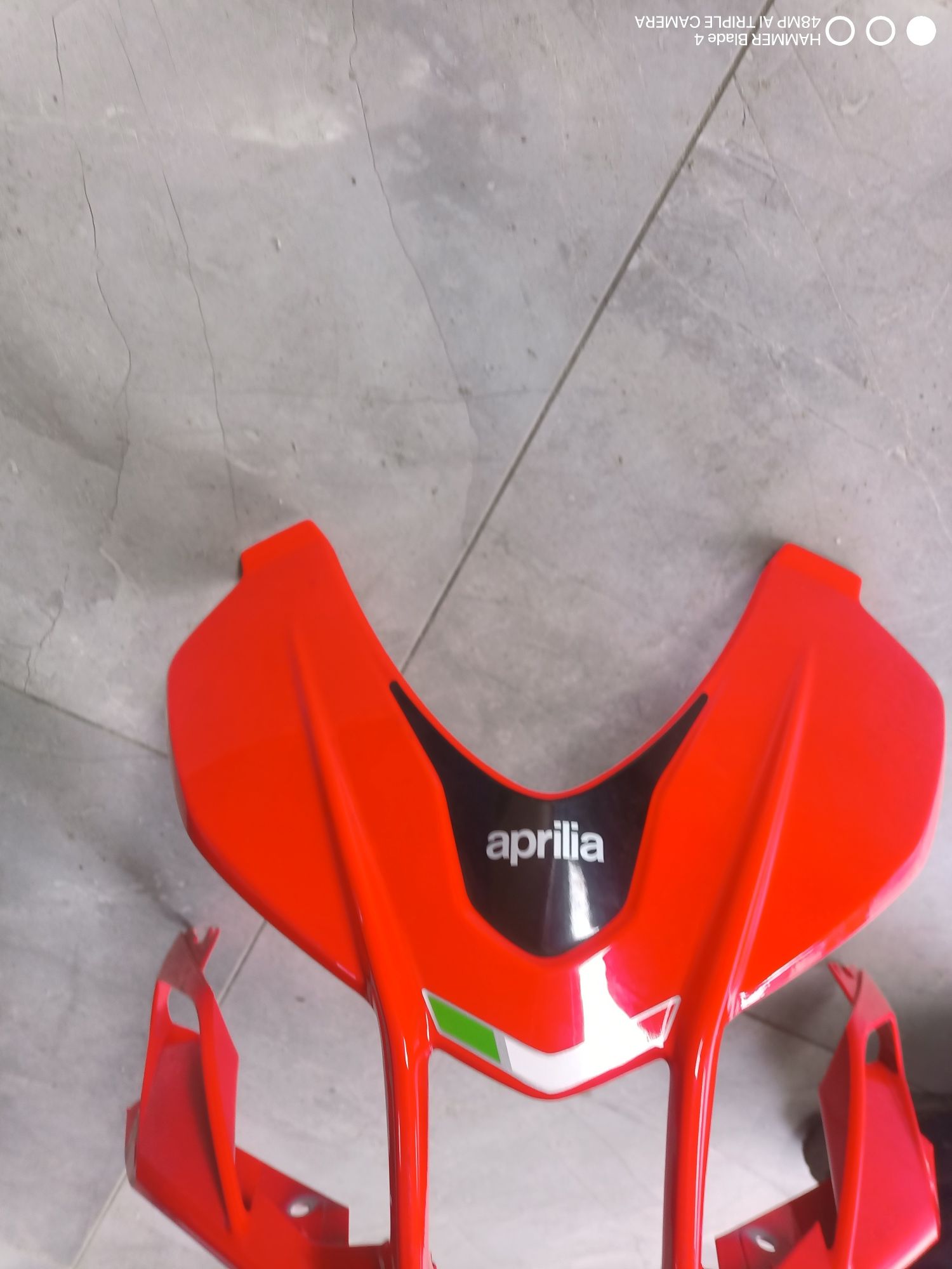 Aprilia tuono 125 .20-22  czasza