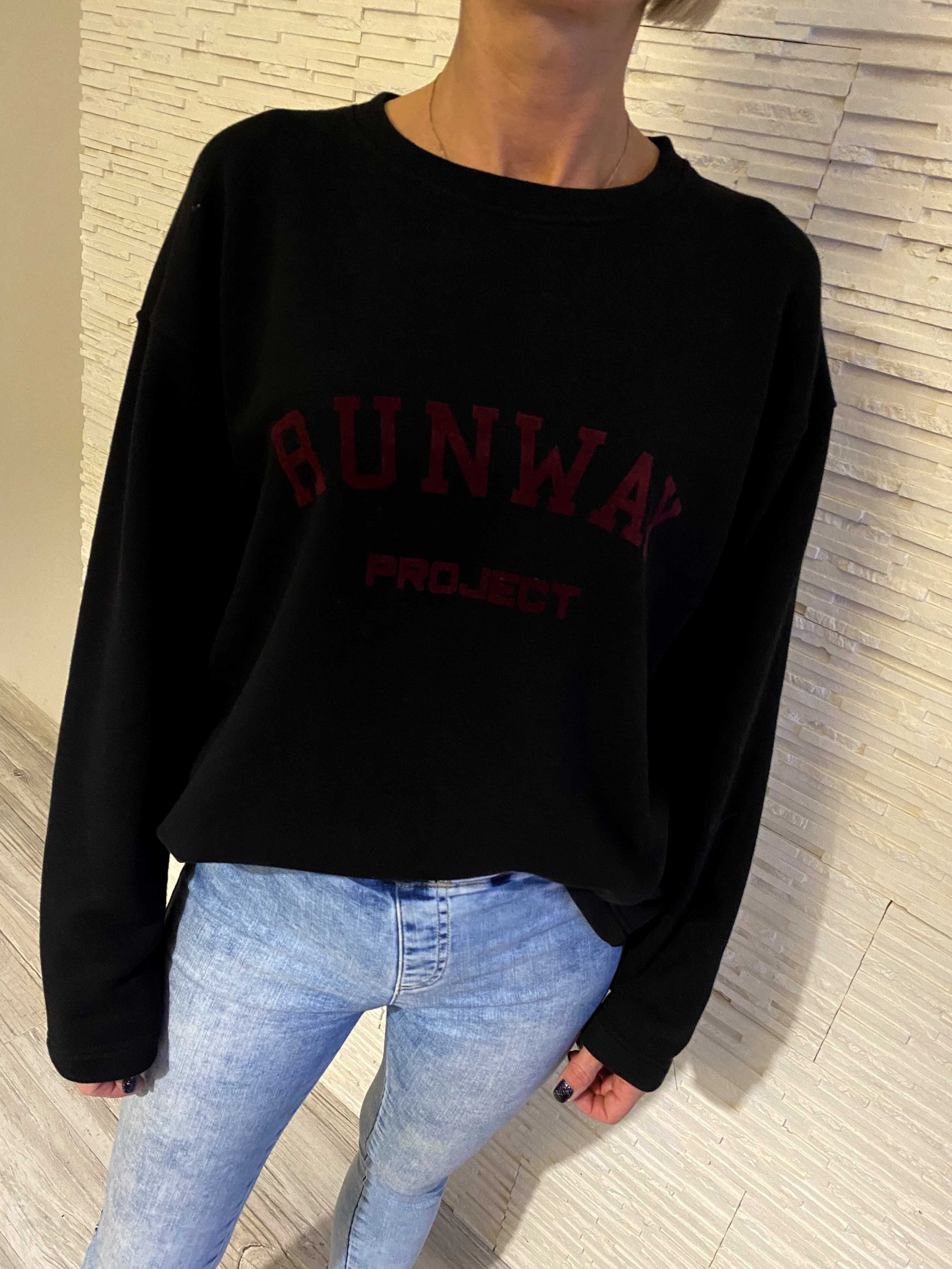 Project runway Lemonada nowa bluza black bordo - napis Uni