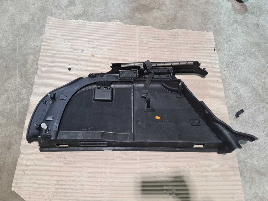 Boczek tapicerka bagażnika prawy prawa SEAT Exeo ST kombi OEM