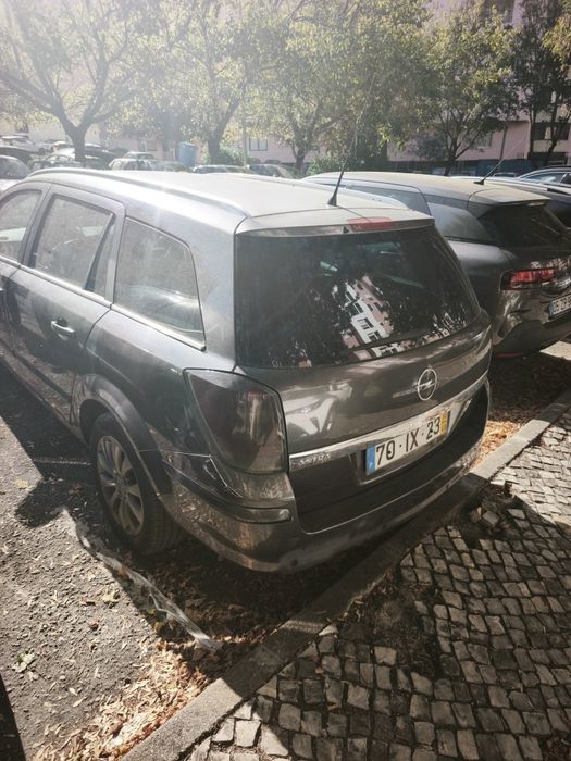 Opela astra 2010