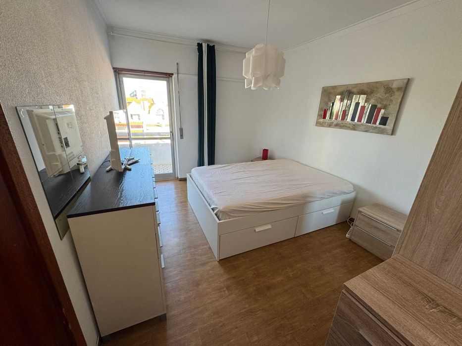 Quarto  totalmente equipado em cascais