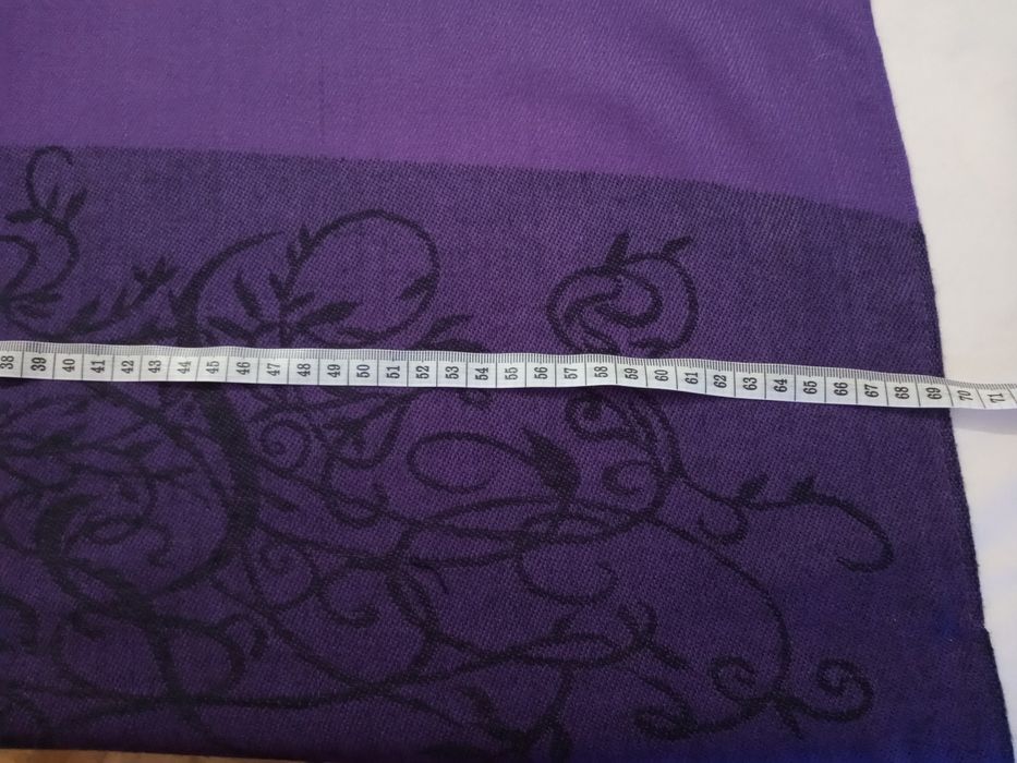 Fioletowy Szal Avon dł. 176 cm