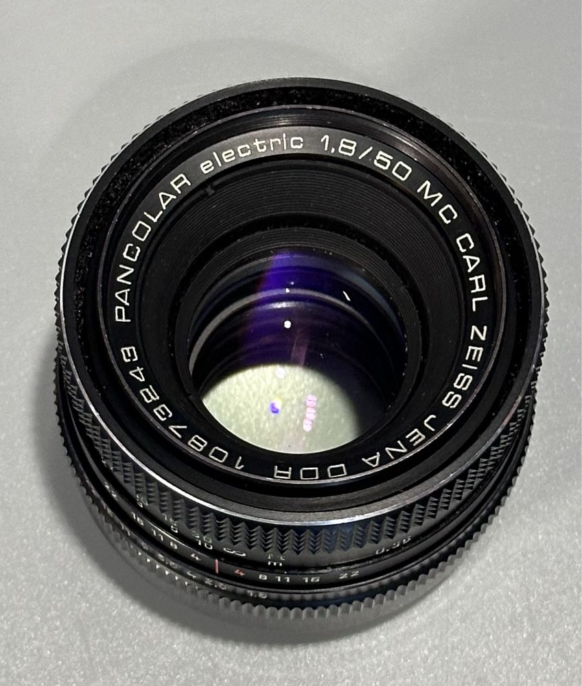 Obiektyw Carl Zeiss Jena DDR Pancolar electric MC 50mm f1.8 Polecam