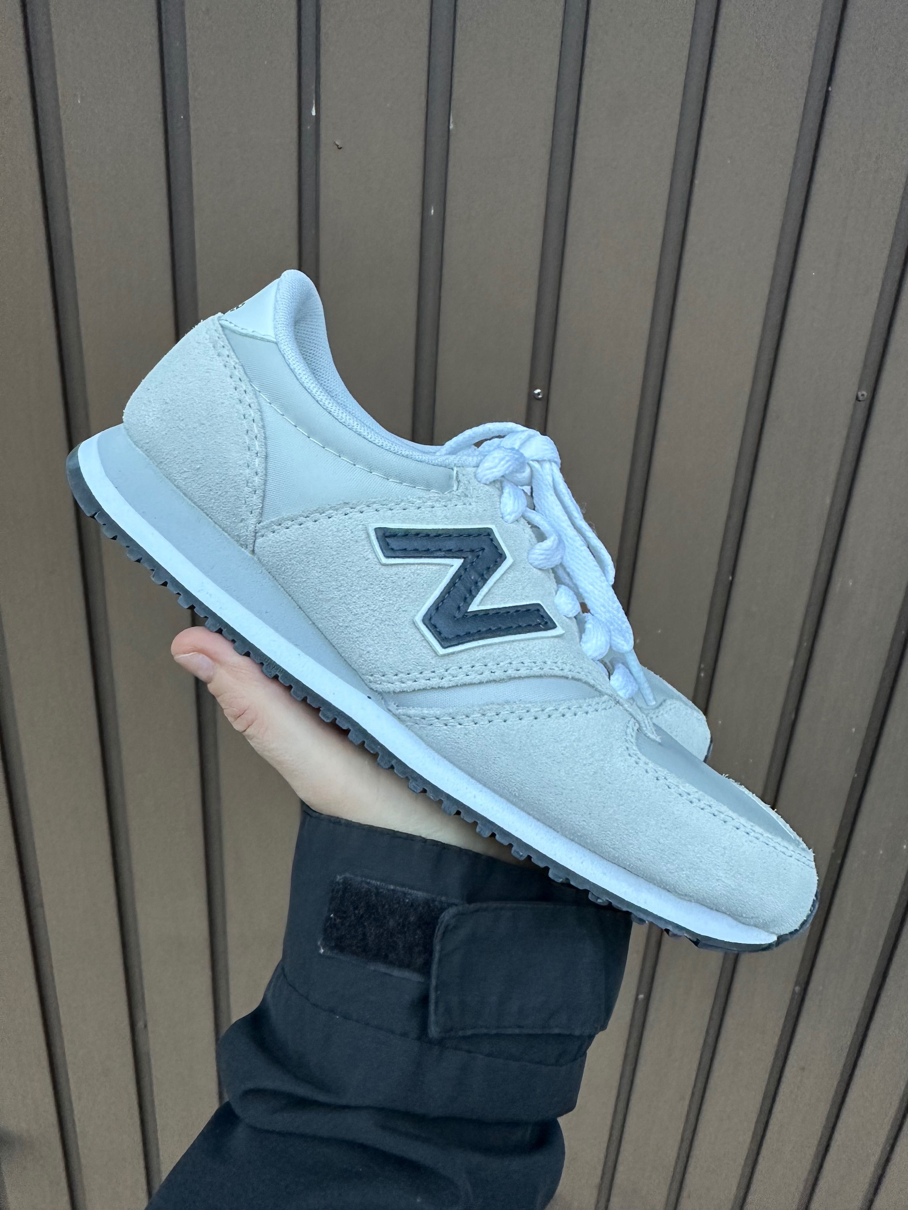Sneakersy New Balance 38 bez