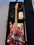 Guitarra evh stripe red como nova + estojo