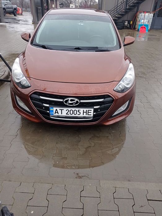 Автомобіль Hyundai j30