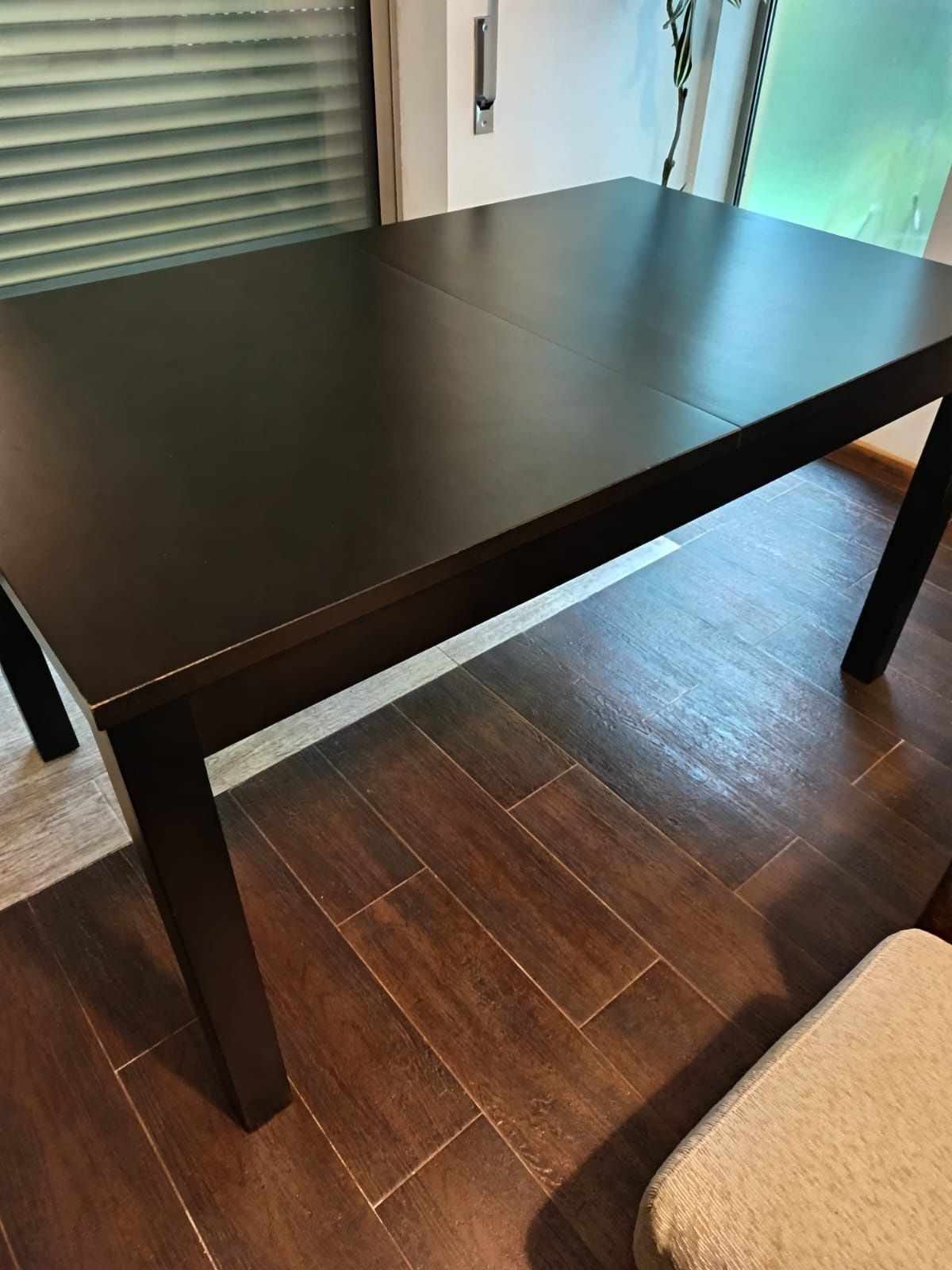 Mesa do IKEA extensível em bom estado