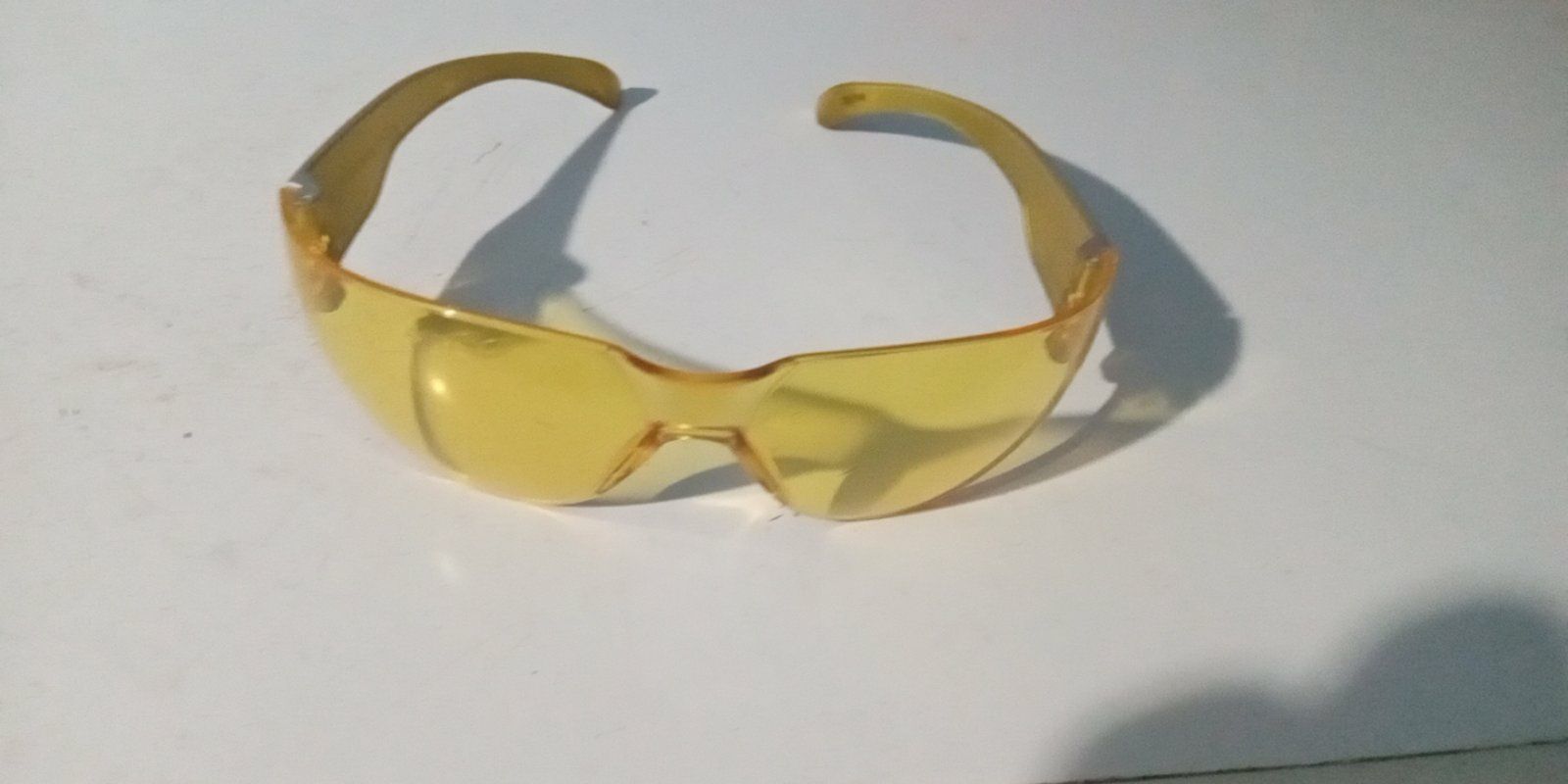 Поляризовані захисті окуляри