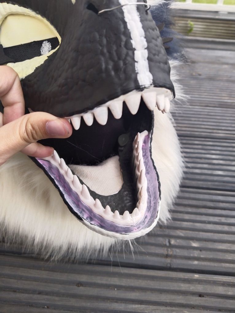 furry fursuit Dino maska