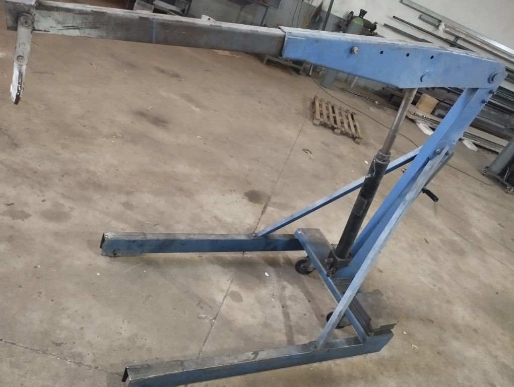 Grua carga 1500kg