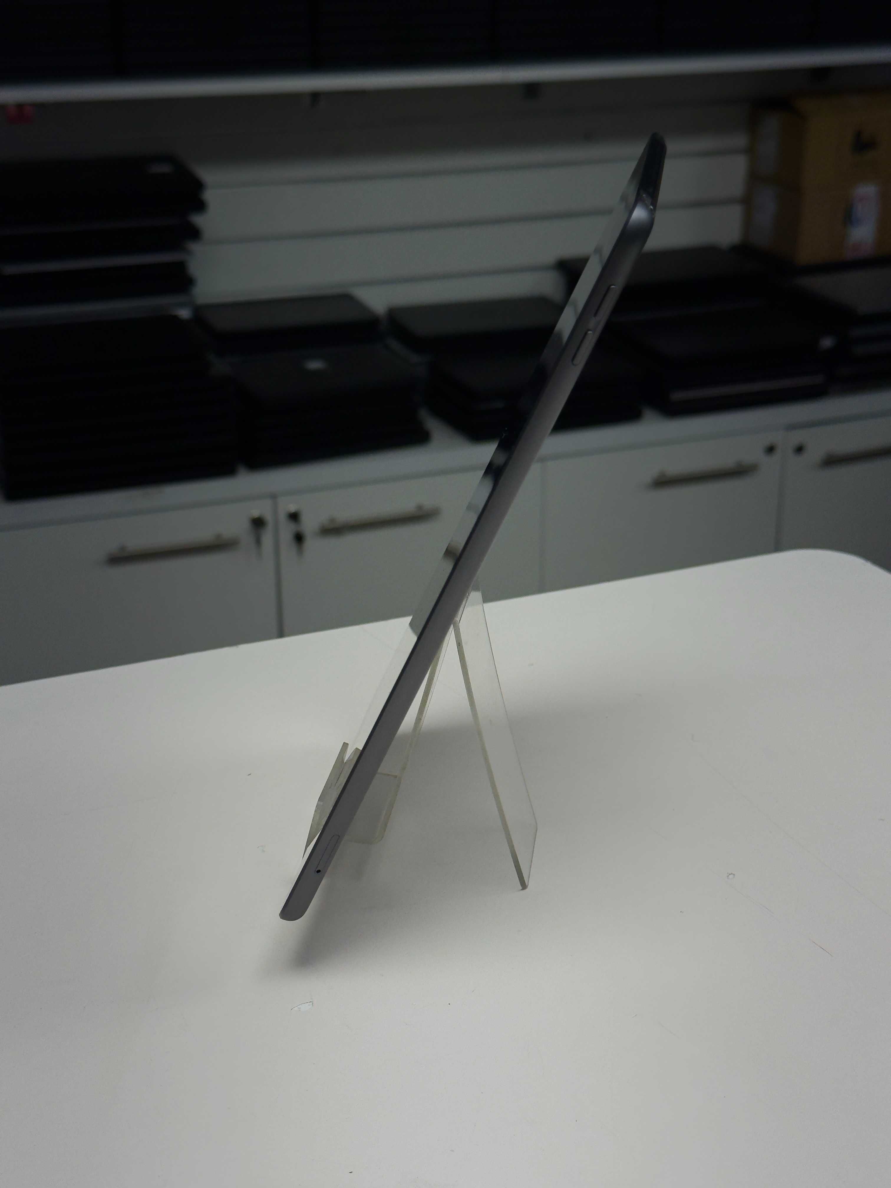Tablet Apple iPad 7th Gen | 10,2" | A2198 | 3/128GB | Cellular Wi-Fi!