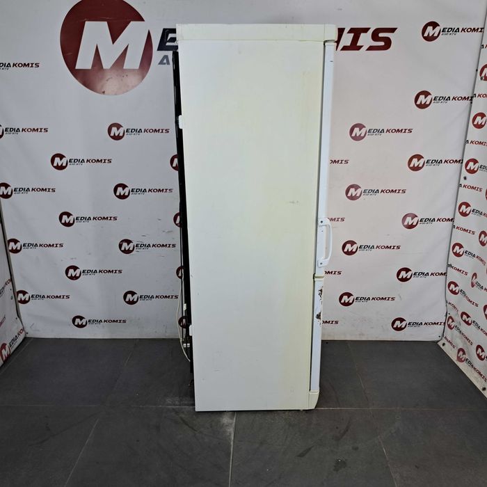 Lodówka Electrolux ZLKI 262 [12m-cy gwar] F/157,5cm wys/260litrów/40dB