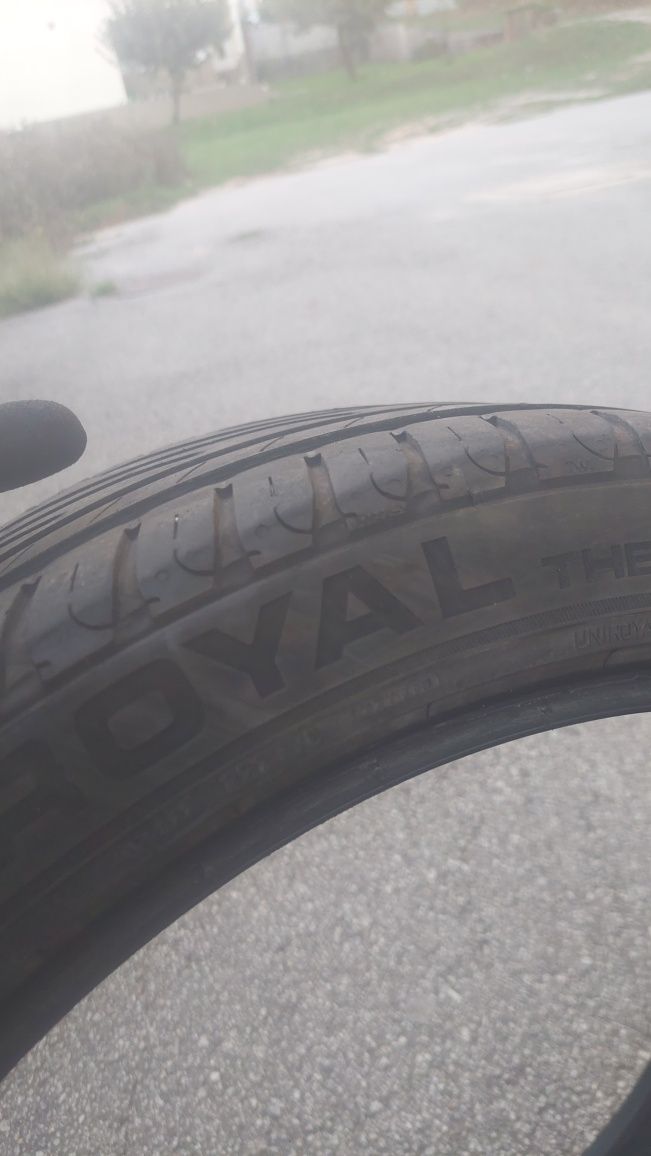 1 par de pneus 185/65 R15 Continental - meio uso