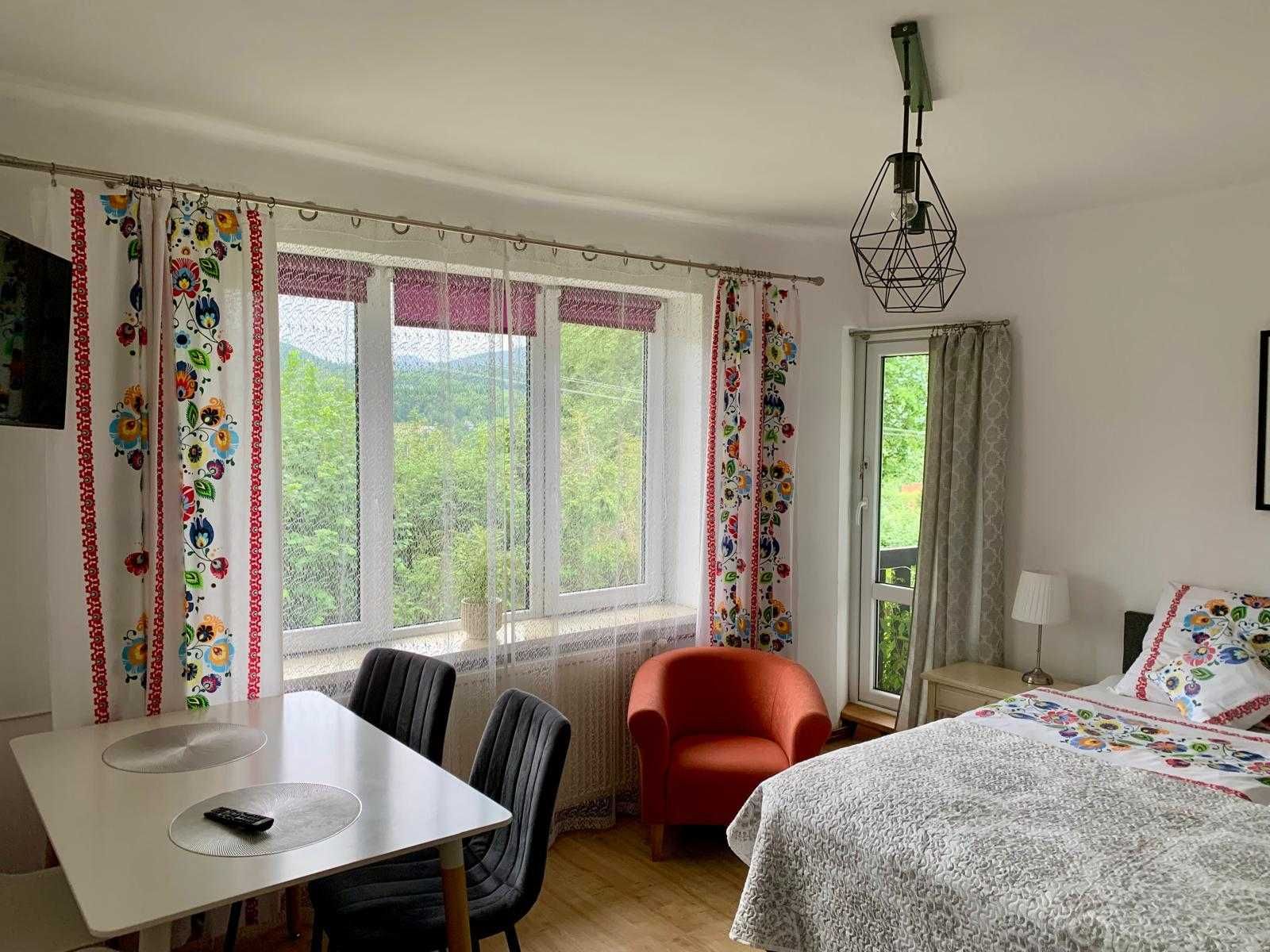 Noclegi u Włodka Wetlina pokoje apartamenty dobra lokalizacja
