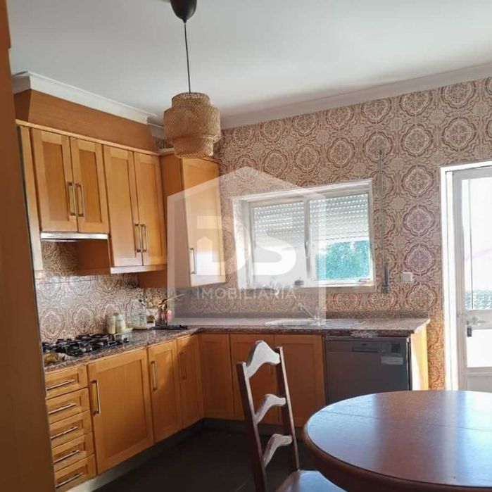 Arrenda | Moradia T3 | Cadaval