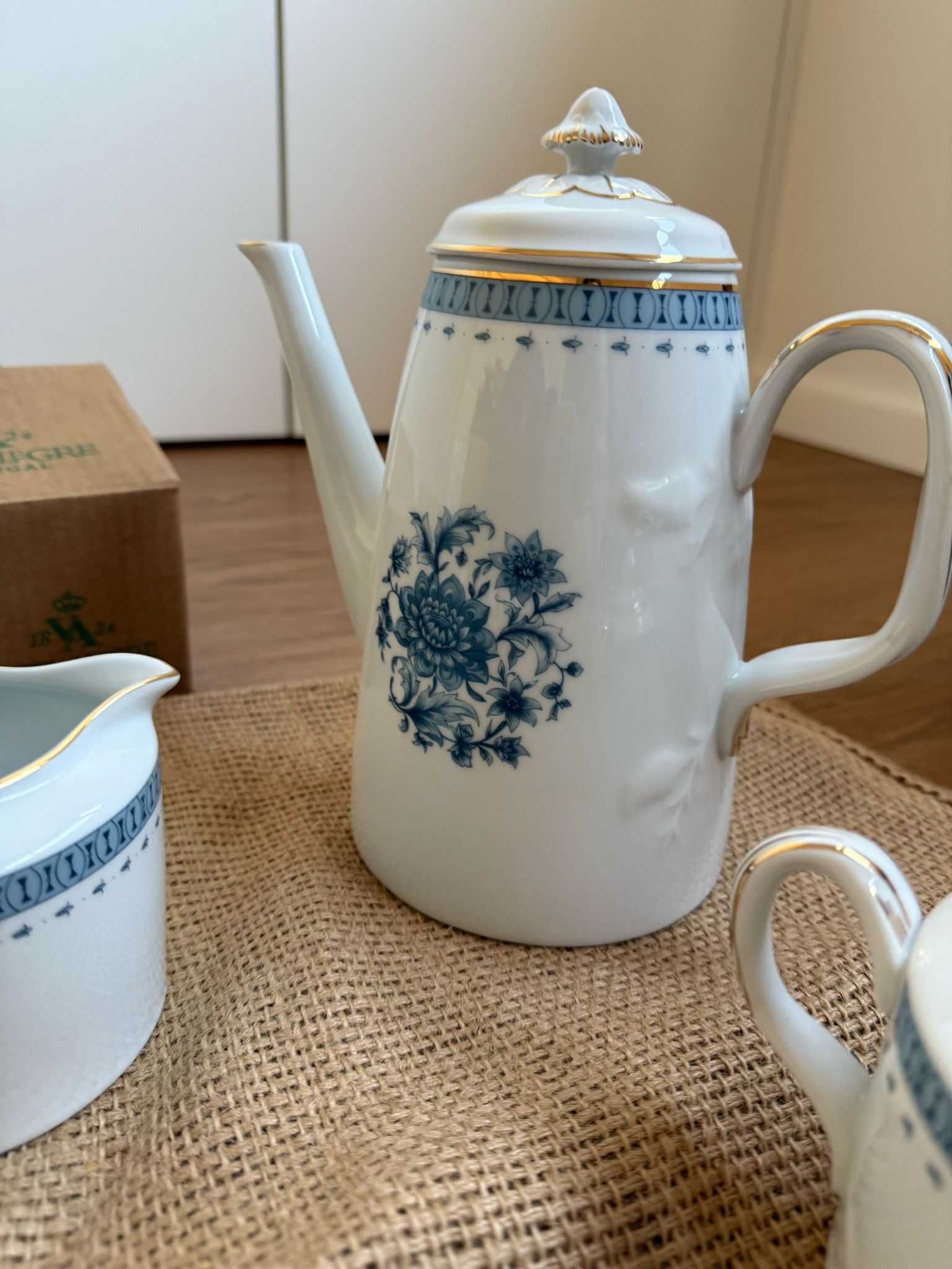 Serviço de café da Vista Alegre