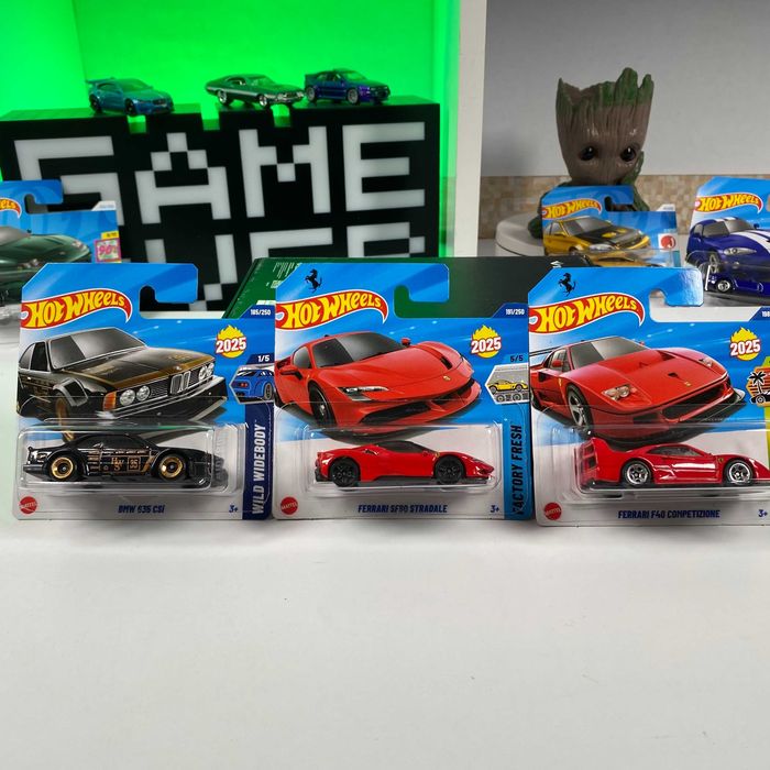 Машинки Ferrari Hot Wheels Хот Вілс Ферарі Оригінальні БМВ Мерседес