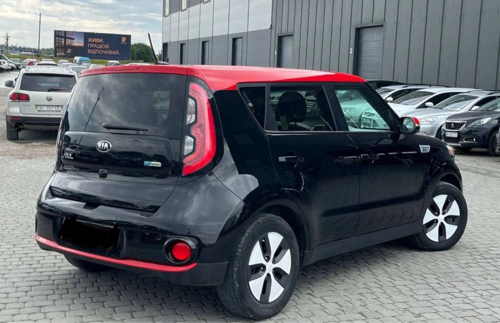 Оренда авто KIA SOUL 40kw