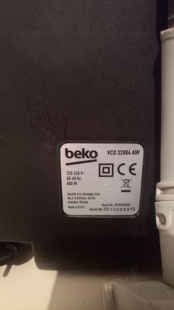Odkurzacz bezworkowy Beko VCO32804AW
