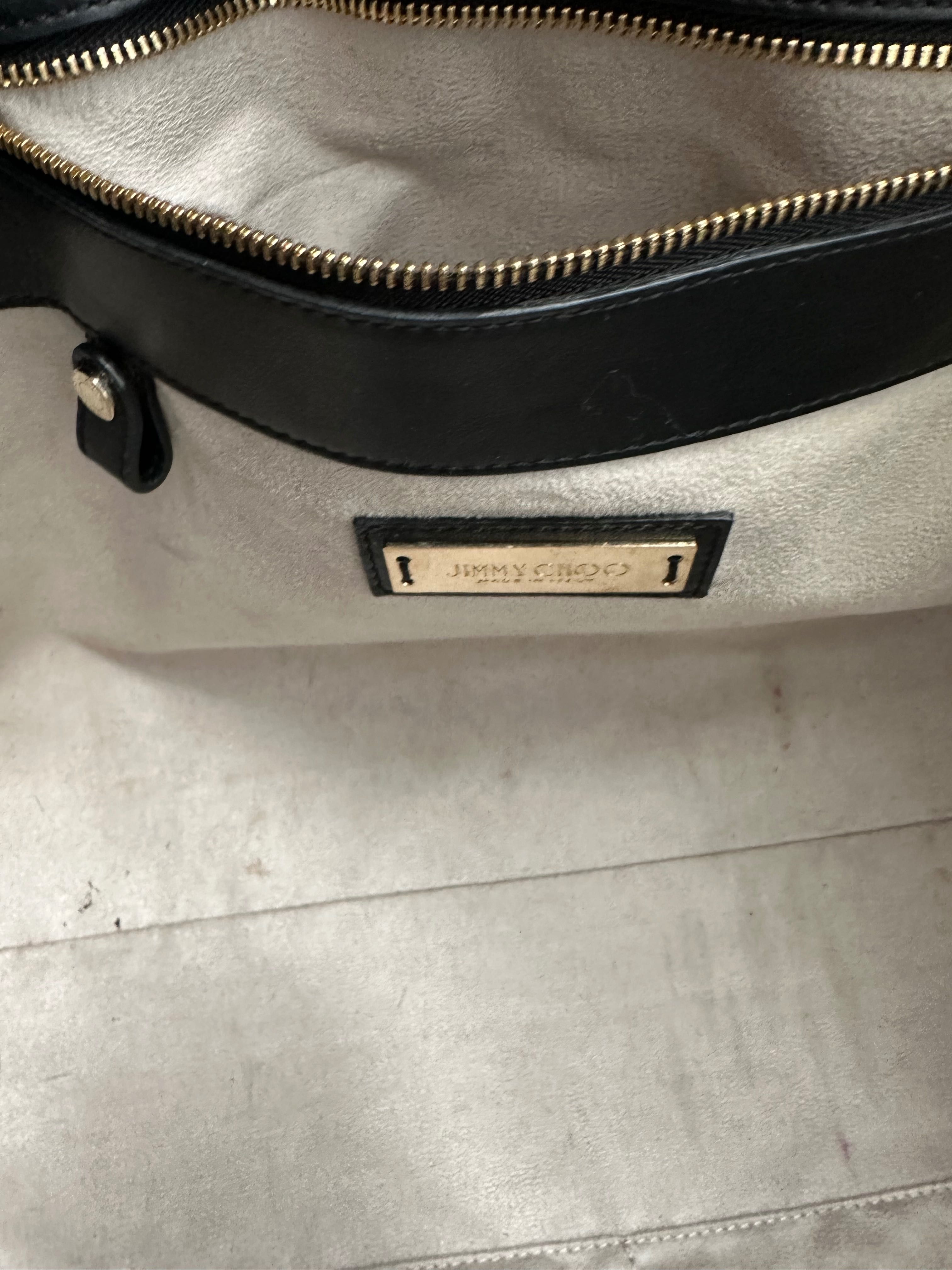 Sprzedam torebkę Jimmy Choo w stanie „Doskonałym”.