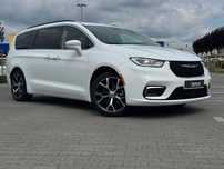 Chrysler Pacifica Touring L Stan PERFEKCYJNY Auta Kilkumiesięcznego Bezwypadkowy Gwaranc