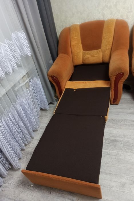 Крісло розкладне