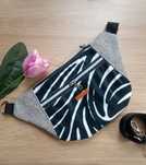 Nerka torebka saszetka płaska szara zebra handmade
