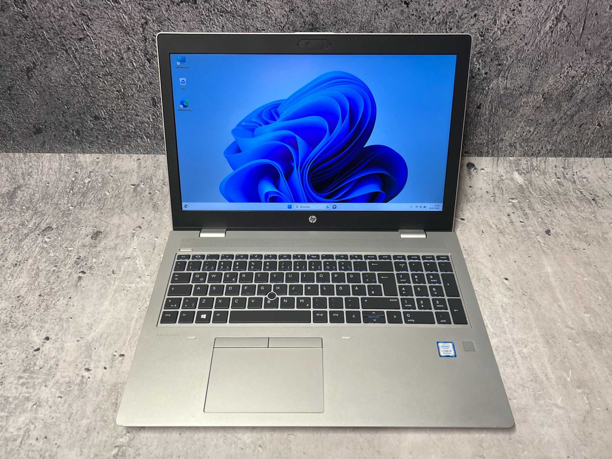 HP ProBook 650 / i5 8265 3.9 GHz / 512SSD / UHD 620 / 15.6 FHD /W11