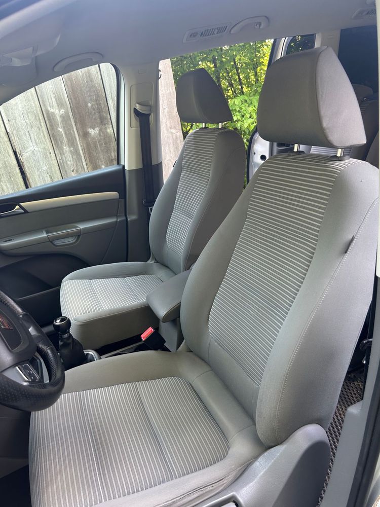 SEAT Alhambra 2.0 TDI 7 місць