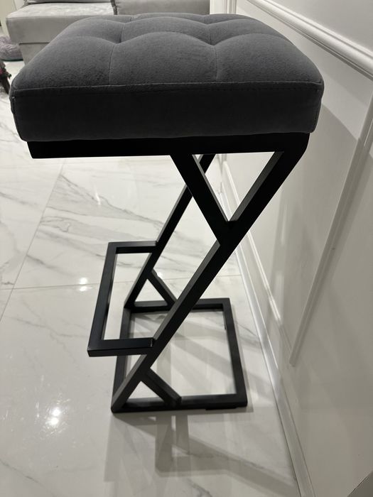 Стильний барний стілець loft / modern — метал + м’яке сидіння