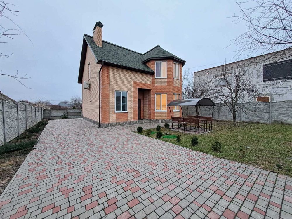 Продаж Будинок село Гора вул.Незалежності 140м2 земельна ділянка 4,15с