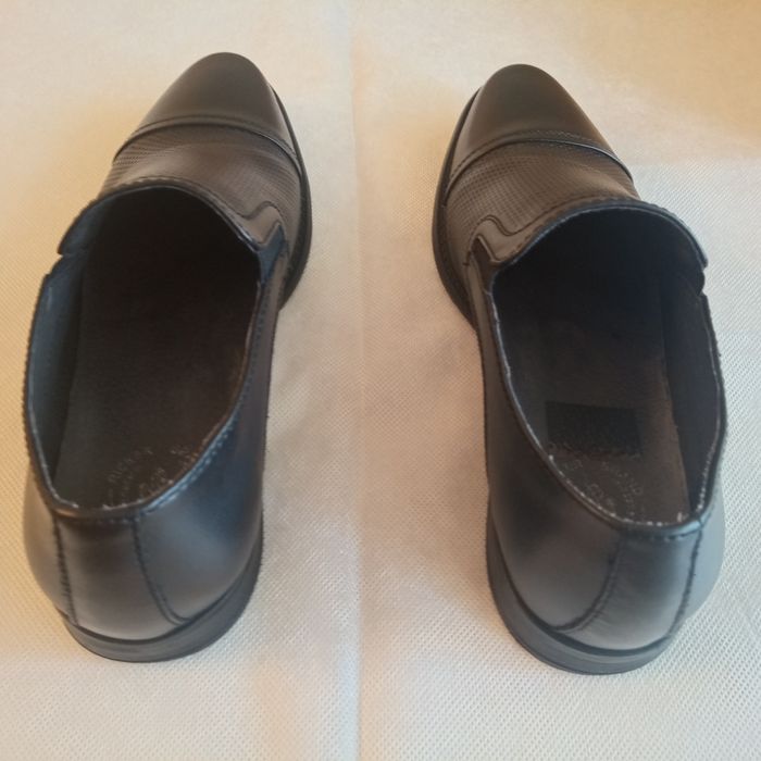 Продам чоловічі туфлі Rieker