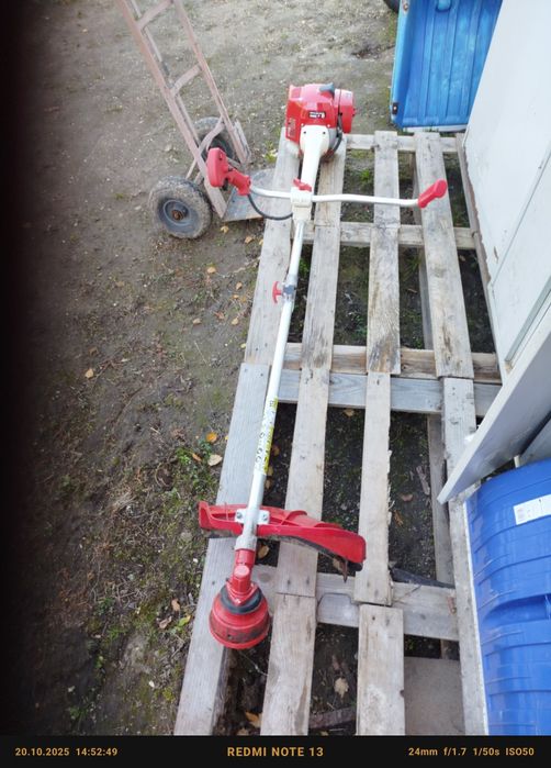 Podkaszarka spalinowa