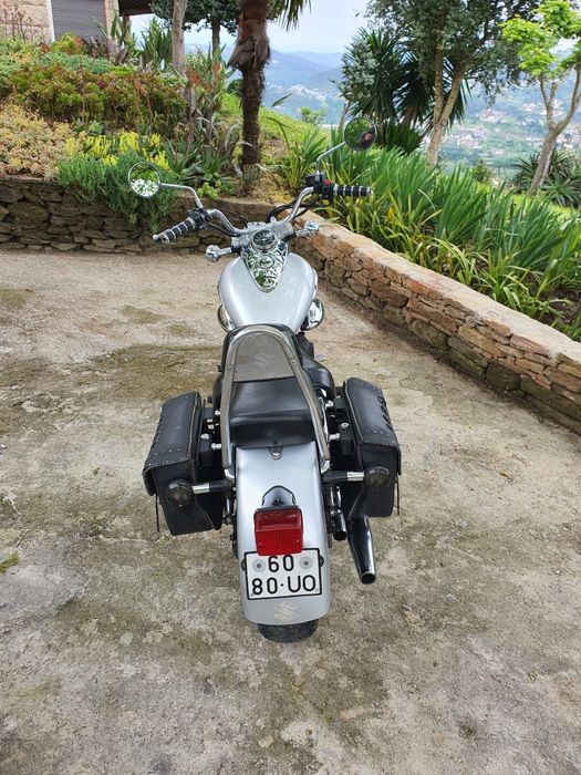 Suzuki intruder 250vl