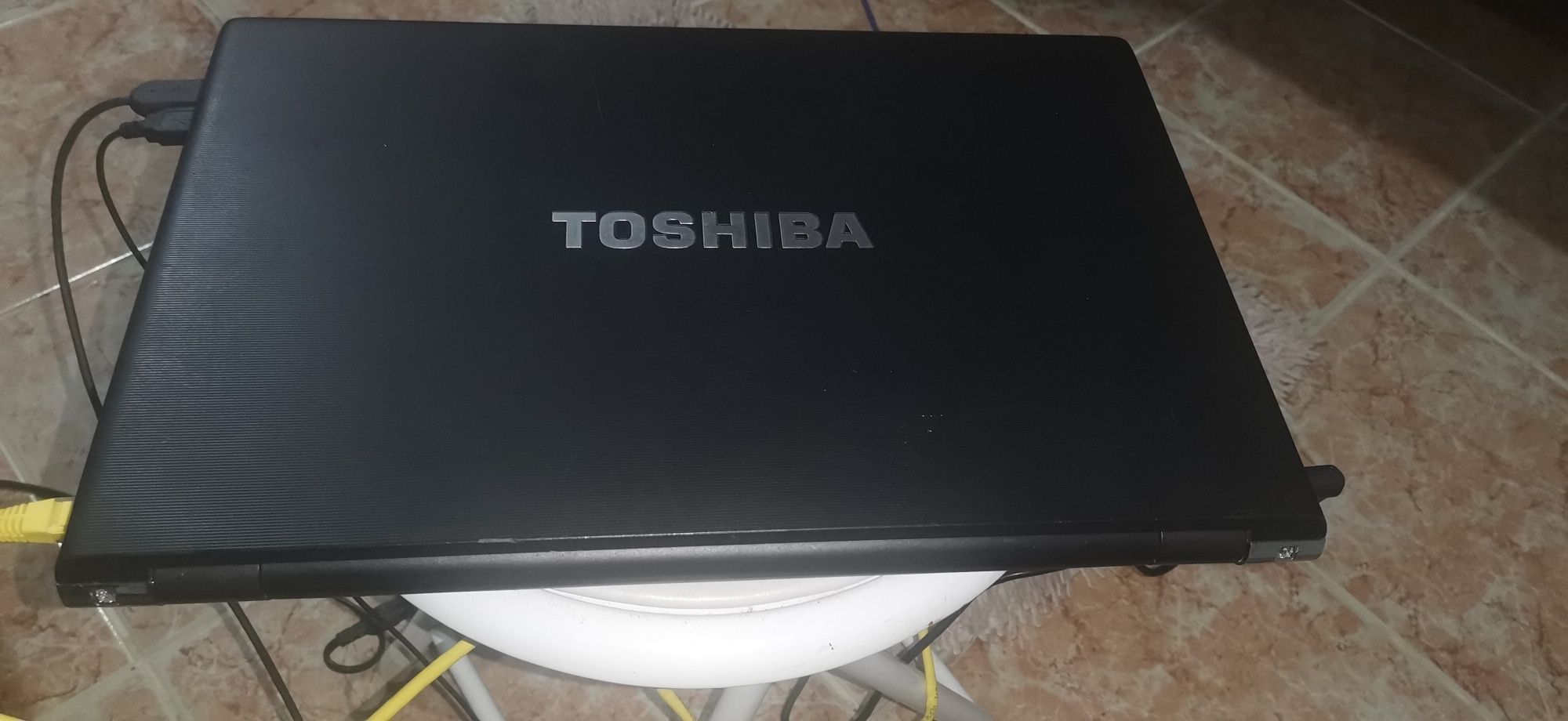 Computador Toshiba Tetra