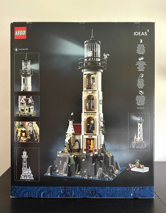 Lego IDEAS Motorised Lighthouse