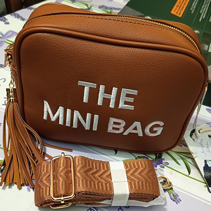 Vendo mala com etiqueta