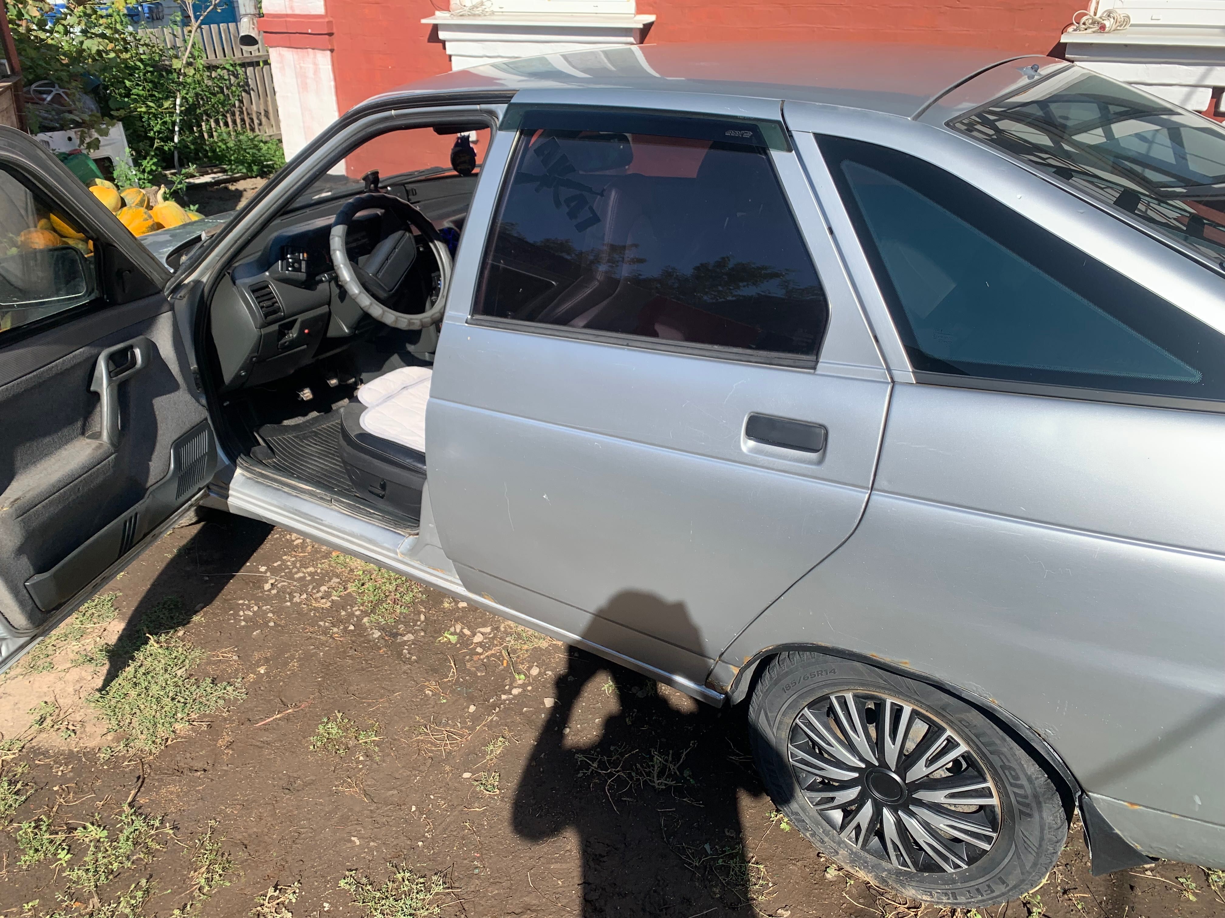 Продам автомобіль 1000$