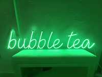 Neon  napis bubble tea oświetlenie