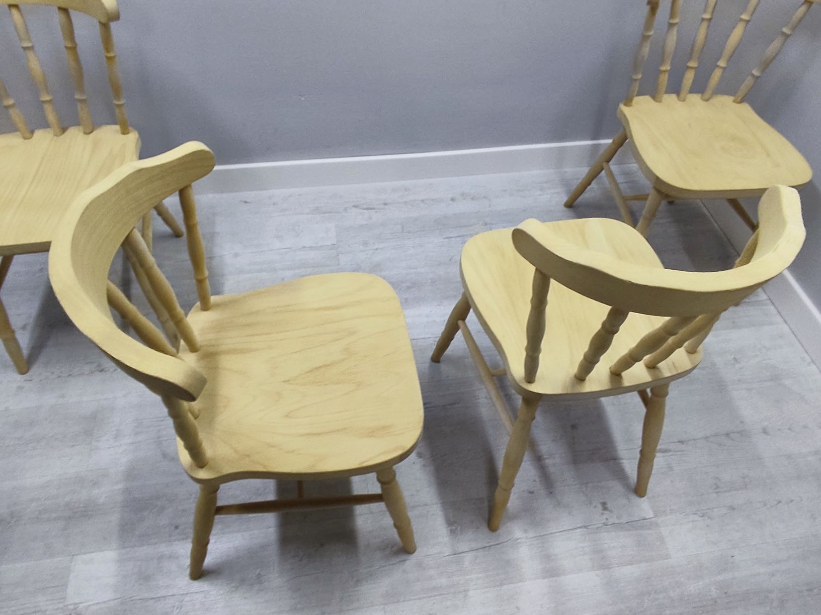 Krzesła gięte drewniane patyczak szlifowane do lakierowania 70szt