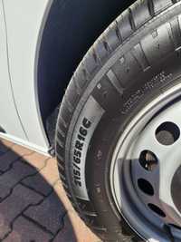 Opony Michelin Agilis 51 215/65C16 105/104T 2023r. 300km przebiegu