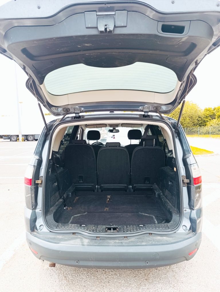 Ford S-Max 2.0B // 2008 // Klima  // 7-Osób // Alusy // Zamiana //

Of