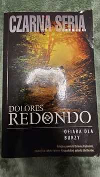 Ofiara dla burzy,  Dolores Redondo