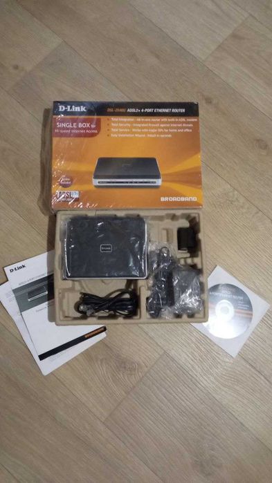 Маршрутизатор роутер  D-Link DSL-2540U.  Переходник на 4 компьютера