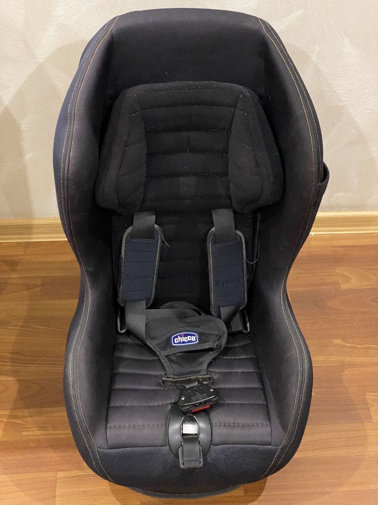 Детское автокресло chicco 9-18kg