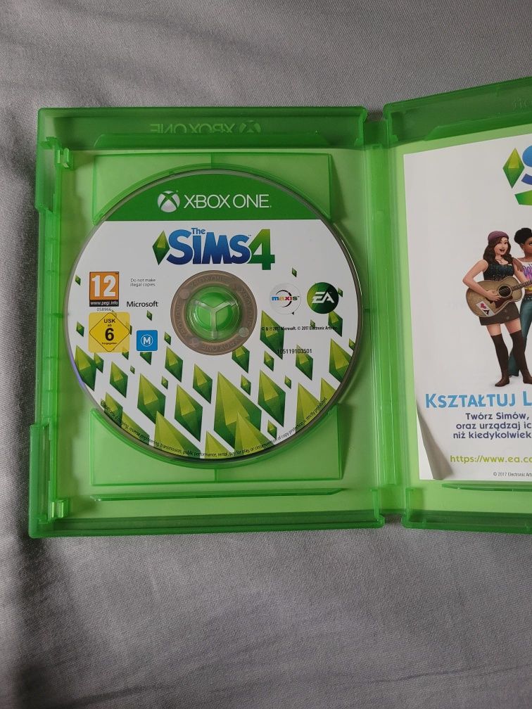 Gra na Xbox One "The SIMS 4"