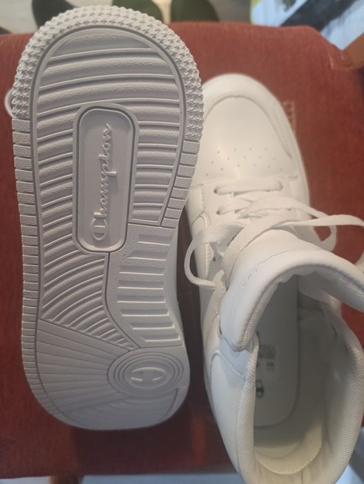 Кроссовки champion не adidas 27.5 розмір