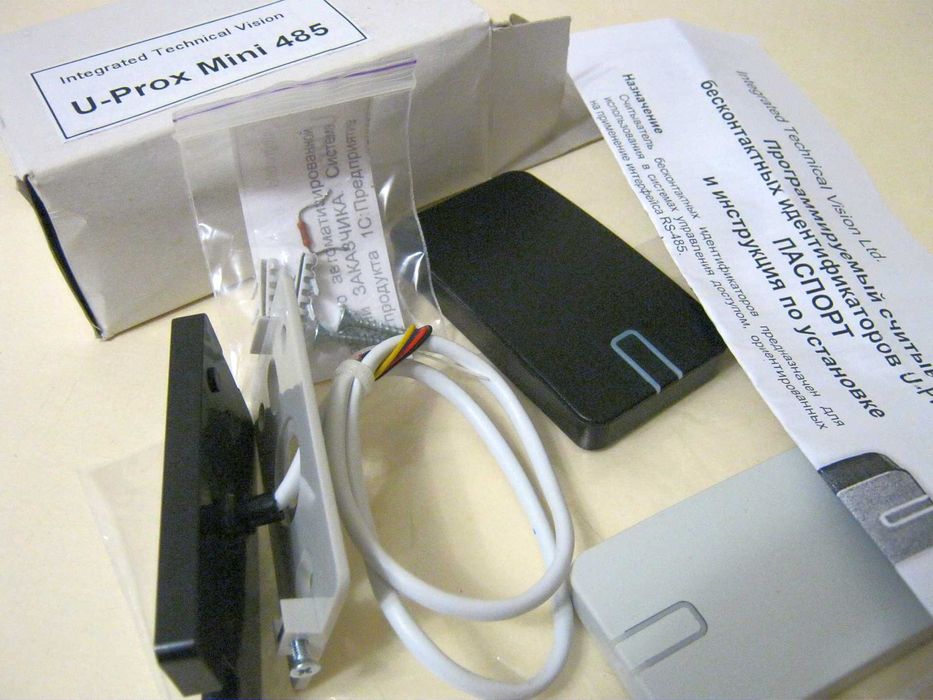Зчитувач U-Prox Mini 485 (считыватель карточек) безконтактний на двері